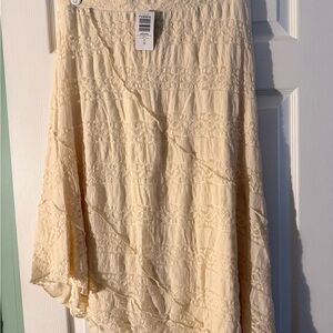 Torrid Cream Asymmetrical Lace Skirt